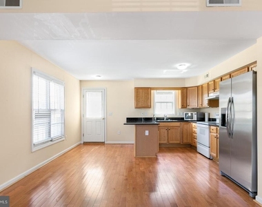 2683 Edgemont Street - Photo Thumbnail 1