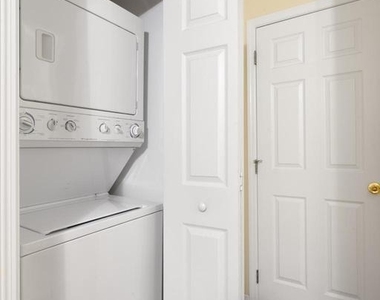 2683 Edgemont Street - Photo Thumbnail 21