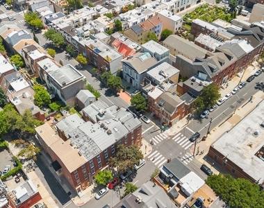 830 Lombard Street - Photo Thumbnail 29
