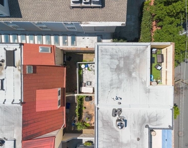 830 Lombard Street - Photo Thumbnail 34