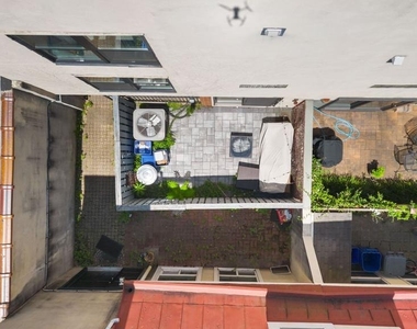 830 Lombard Street - Photo Thumbnail 33