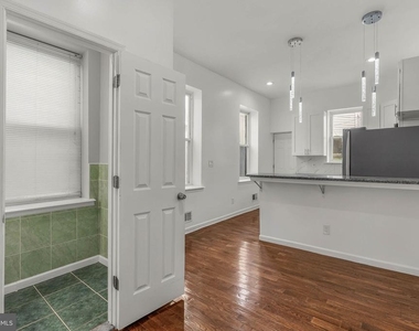 1719 S 18th Street - Photo Thumbnail 7