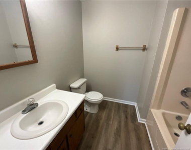 929 Kennesaw Drive - Photo Thumbnail 5