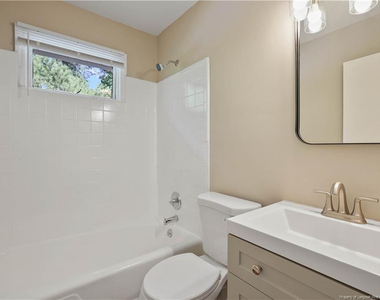 709 Shambrey Street - Photo Thumbnail 18