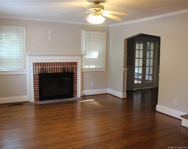 236 Pinecrest Drive - Photo Thumbnail 8