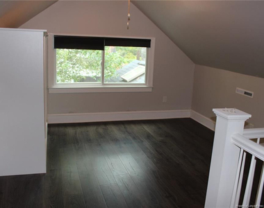 236 Pinecrest Drive - Photo Thumbnail 32