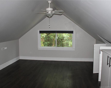 236 Pinecrest Drive - Photo Thumbnail 30