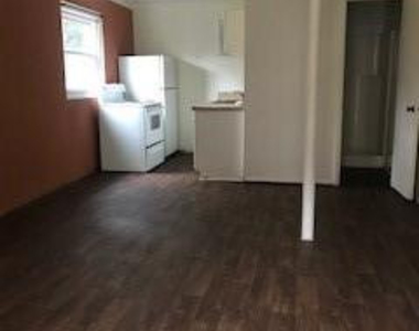 3211 Tallywood Drive - Photo Thumbnail 5