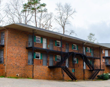 3211 Tallywood Drive - Photo Thumbnail 12