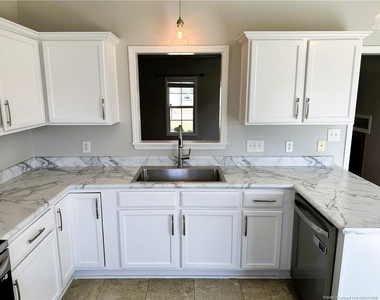 163 Sunflower Street - Photo Thumbnail 6