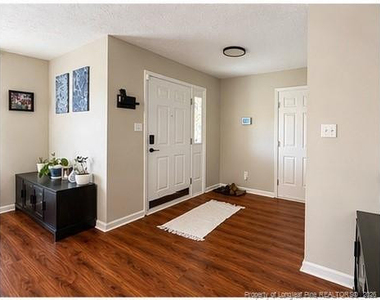 6139 Rhemish Drive - Photo Thumbnail 4