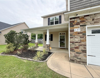 239 Boswell Street - Photo Thumbnail 4
