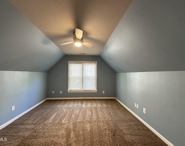 1612 Farmington Grove Drive - Photo Thumbnail 27