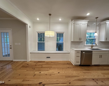 1612 Farmington Grove Drive - Photo Thumbnail 10