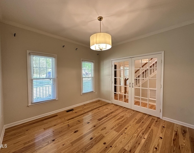 1612 Farmington Grove Drive - Photo Thumbnail 6