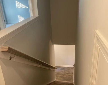 852 Money Island Place - Photo Thumbnail 21