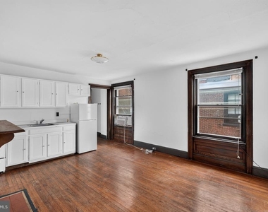 1816 Pine Street - Photo Thumbnail 7