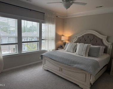 943 Haybeck Lane - Photo Thumbnail 5