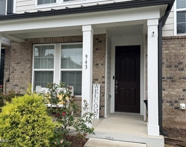 943 Haybeck Lane - Photo Thumbnail 1