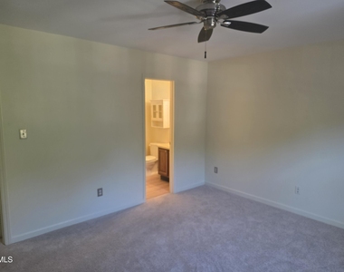 6550 Thetford Court - Photo Thumbnail 16