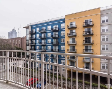 317 W Morgan Street - Photo Thumbnail 20