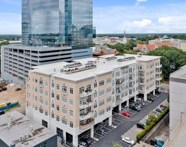 317 W Morgan Street - Photo Thumbnail 28