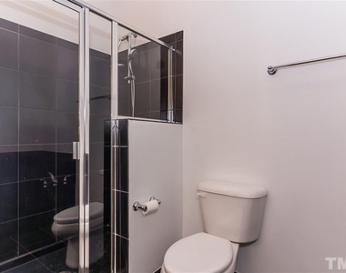 317 W Morgan Street - Photo Thumbnail 12