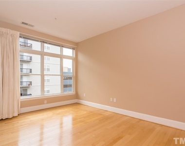 317 W Morgan Street - Photo Thumbnail 10