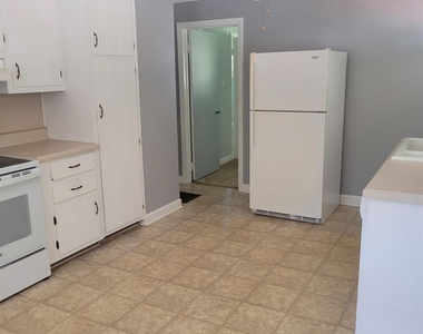 119 Andrew Chapel - Photo Thumbnail 2