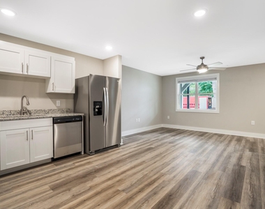 303 Linwood Street - Photo Thumbnail 7