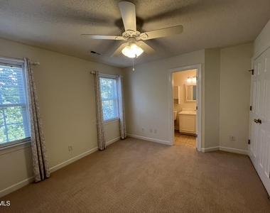 1722 Stroll Circle - Photo Thumbnail 13