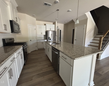 268 Abbots Ml Drive - Photo Thumbnail 1