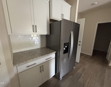 268 Abbots Ml Drive - Photo Thumbnail 13
