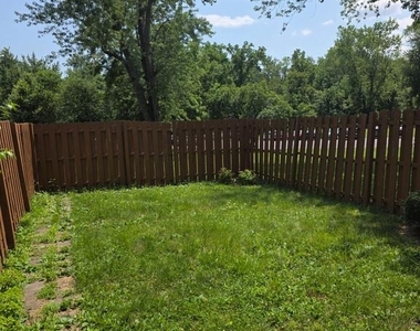106 Sycamore Court - Photo Thumbnail 46