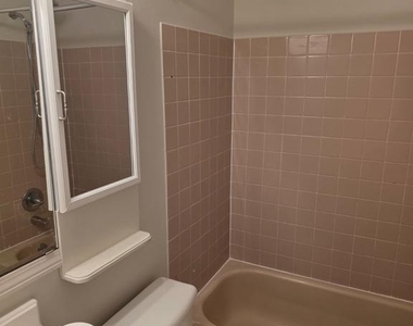 106 Sycamore Court - Photo Thumbnail 38