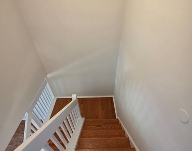 106 Sycamore Court - Photo Thumbnail 20