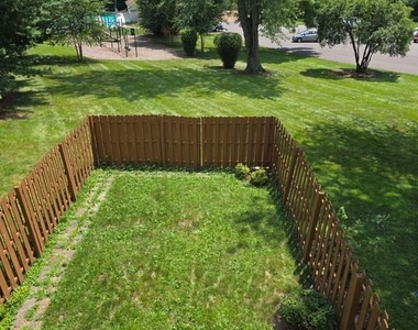 106 Sycamore Court - Photo Thumbnail 40