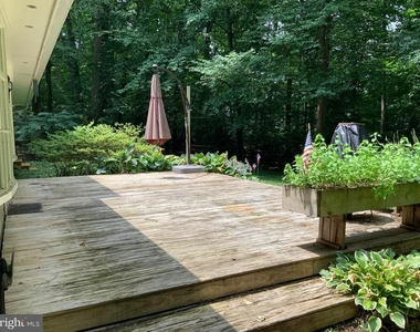 413 Fruit Farm Road - Photo Thumbnail 6