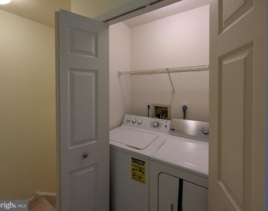 7102 Union Court - Photo Thumbnail 11