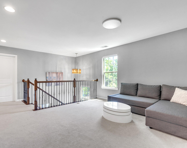 899 Legacy Falls Drive S - Photo Thumbnail 13