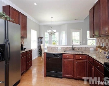613 Hanson Road - Photo Thumbnail 3