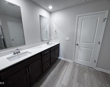 62 Thistle Patch Place - Photo Thumbnail 16