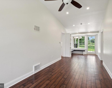 432 Webb Road - Photo Thumbnail 14