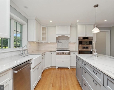 432 Webb Road - Photo Thumbnail 11