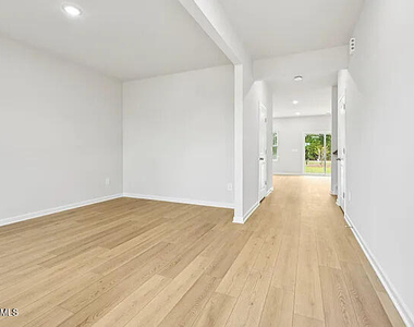 54 White Birch Lane - Photo Thumbnail 2