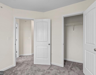 2050 Terrace View Lane - Photo Thumbnail 20