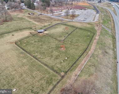 2050 Terrace View Lane - Photo Thumbnail 23