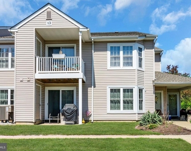 1307 Bennett Place - Photo Thumbnail 1