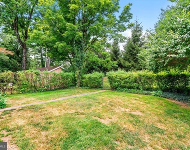 96 Linden Lane - Photo Thumbnail 23