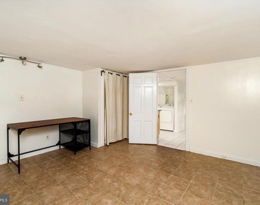106 Spruce Street - Photo Thumbnail 23